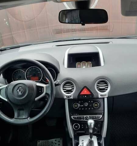 Черный Рено Колеос, объемом двигателя 2.45 л и пробегом 232 тыс. км за 8600 $, фото 14 на Automoto.ua