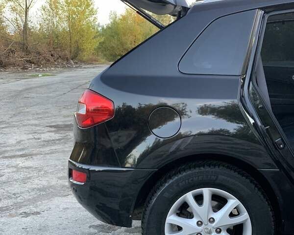 Рено Колеос 2008 в Кременце на Automoto.ua Черный Рено Колеос, объемом двигателя 2.45 л и пробегом 229 тыс. км за 6700 $, фото 4 на Automoto.ua