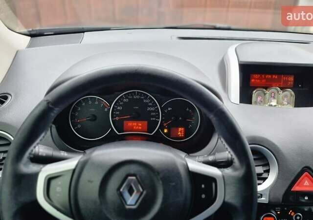 Черный Рено Колеос, объемом двигателя 2.45 л и пробегом 232 тыс. км за 8600 $, фото 10 на Automoto.ua