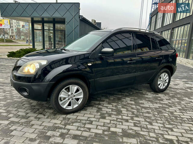 Черный Рено Колеос, объемом двигателя 2 л и пробегом 233 тыс. км за 8500 $, фото 3 на Automoto.ua