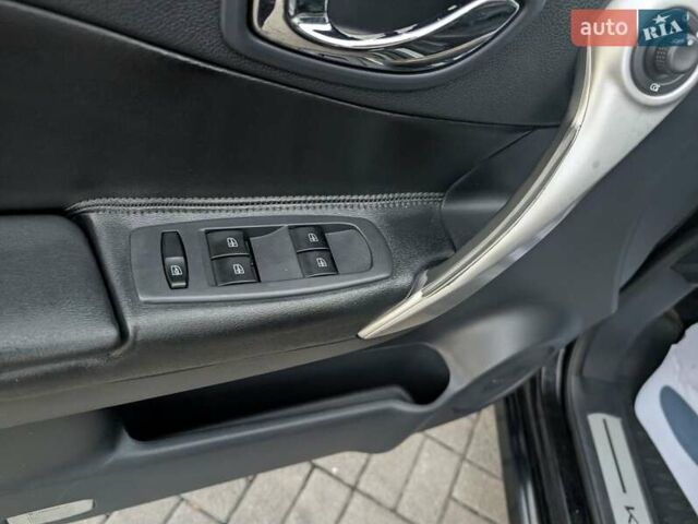 Рено Колеос 2009 у Калуше на Automoto.ua Чорний Рено Колеос, об'ємом двигуна 2 л та пробігом 205 тис. км за 8700 $, фото 31 на Automoto.ua