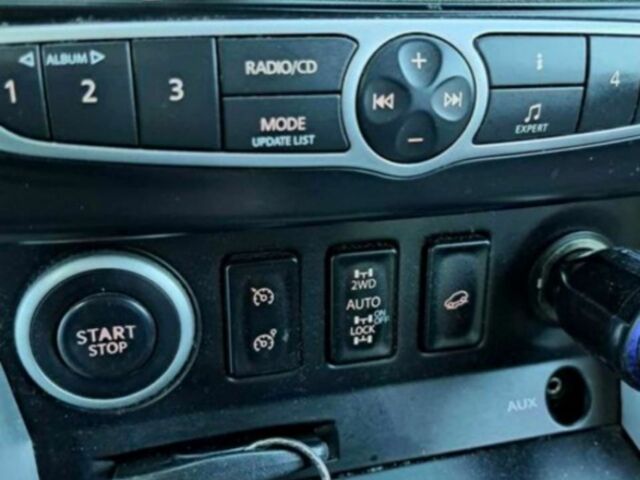 Рено Колеос 2009 в Яворове на Automoto.ua Черный Рено Колеос, объемом двигателя 2 л и пробегом 317 тыс. км за 4921 $, фото 2 на Automoto.ua