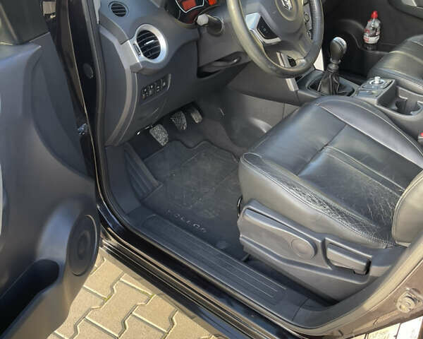 Чорний Рено Колеос, об'ємом двигуна 2 л та пробігом 340 тис. км за 7900 $, фото 30 на Automoto.ua