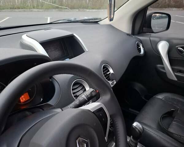 Чорний Рено Колеос, об'ємом двигуна 2 л та пробігом 220 тис. км за 9950 $, фото 21 на Automoto.ua