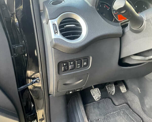 Чорний Рено Колеос, об'ємом двигуна 2 л та пробігом 340 тис. км за 7900 $, фото 29 на Automoto.ua