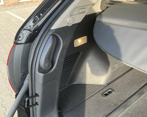 Чорний Рено Колеос, об'ємом двигуна 2 л та пробігом 340 тис. км за 7900 $, фото 18 на Automoto.ua