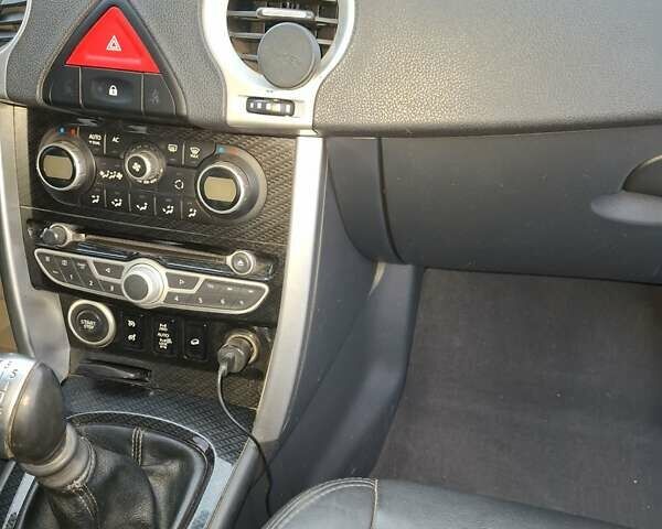 Чорний Рено Колеос, об'ємом двигуна 2 л та пробігом 220 тис. км за 9950 $, фото 14 на Automoto.ua