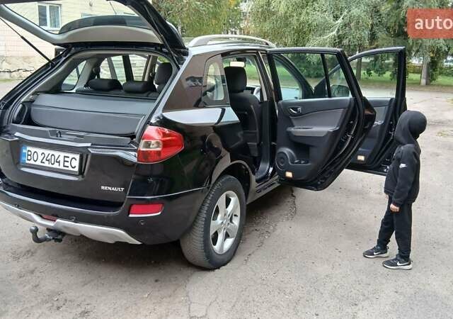 Чорний Рено Колеос, об'ємом двигуна 2.45 л та пробігом 271 тис. км за 7900 $, фото 39 на Automoto.ua
