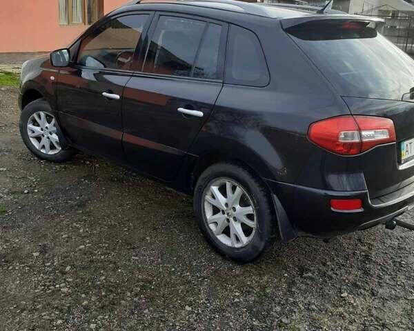 Черный Рено Колеос, объемом двигателя 2.49 л и пробегом 155 тыс. км за 9500 $, фото 5 на Automoto.ua