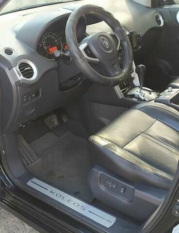 Черный Рено Колеос, объемом двигателя 2 л и пробегом 305 тыс. км за 9600 $, фото 17 на Automoto.ua