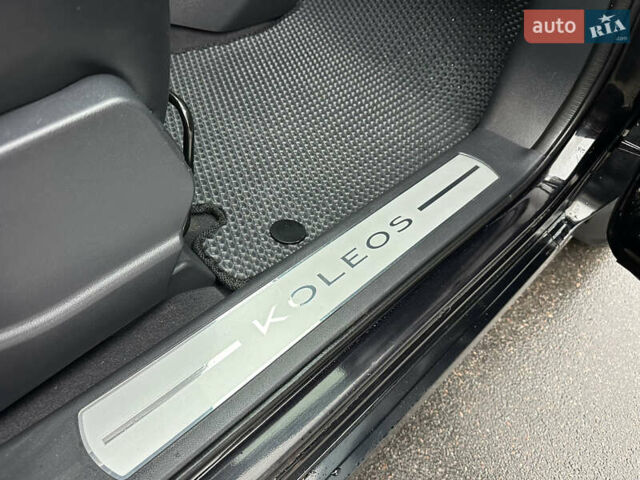 Черный Рено Колеос, объемом двигателя 2 л и пробегом 171 тыс. км за 11400 $, фото 59 на Automoto.ua