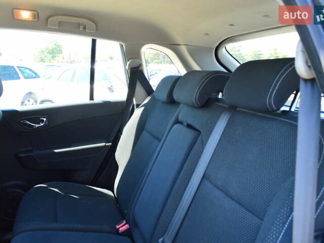 Черный Рено Колеос, объемом двигателя 2.49 л и пробегом 95 тыс. км за 8999 $, фото 9 на Automoto.ua