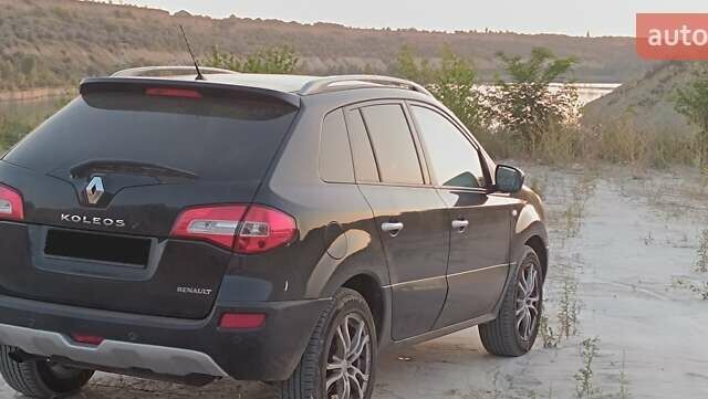 Черный Рено Колеос, объемом двигателя 2 л и пробегом 305 тыс. км за 9600 $, фото 14 на Automoto.ua