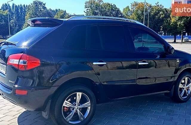 Черный Рено Колеос, объемом двигателя 2.5 л и пробегом 230 тыс. км за 7500 $, фото 6 на Automoto.ua