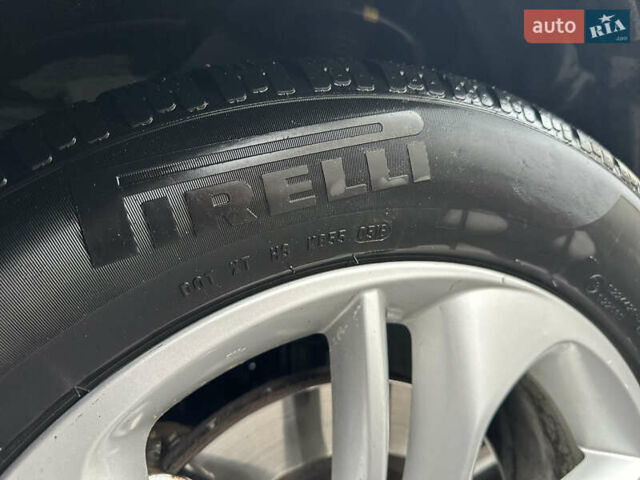 Черный Рено Колеос, объемом двигателя 2 л и пробегом 171 тыс. км за 11400 $, фото 13 на Automoto.ua