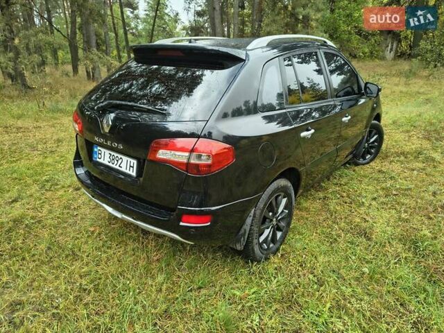 Черный Рено Колеос, объемом двигателя 2.5 л и пробегом 250 тыс. км за 9000 $, фото 6 на Automoto.ua