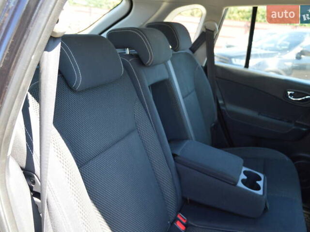 Черный Рено Колеос, объемом двигателя 2.49 л и пробегом 95 тыс. км за 8999 $, фото 13 на Automoto.ua