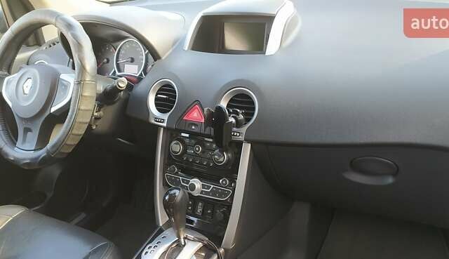 Черный Рено Колеос, объемом двигателя 2 л и пробегом 305 тыс. км за 9600 $, фото 21 на Automoto.ua