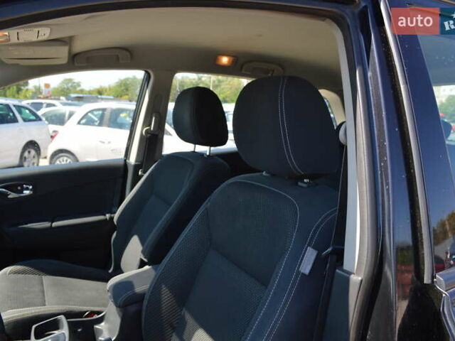 Черный Рено Колеос, объемом двигателя 2.49 л и пробегом 95 тыс. км за 8999 $, фото 6 на Automoto.ua