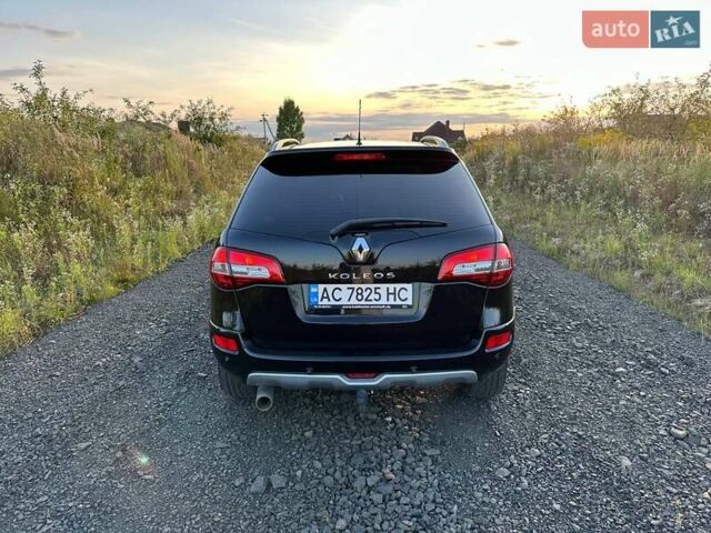 Чорний Рено Колеос, об'ємом двигуна 2 л та пробігом 209 тис. км за 12900 $, фото 4 на Automoto.ua