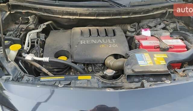 Черный Рено Колеос, объемом двигателя 2 л и пробегом 305 тыс. км за 9600 $, фото 40 на Automoto.ua