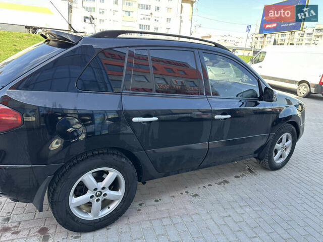 Черный Рено Колеос, объемом двигателя 2.49 л и пробегом 230 тыс. км за 9777 $, фото 4 на Automoto.ua