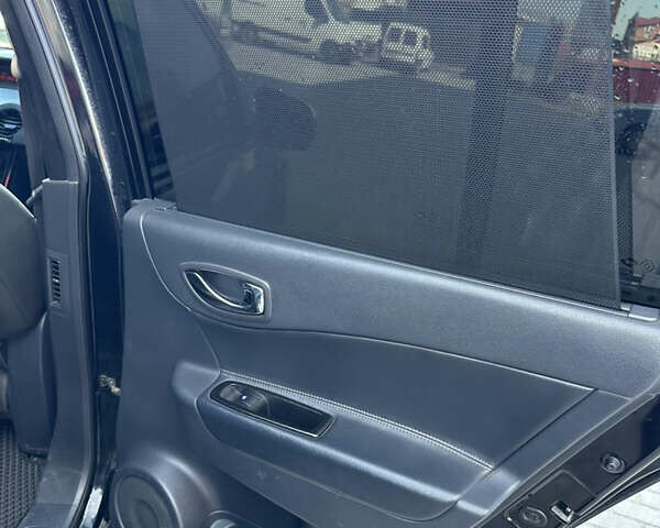 Черный Рено Колеос, объемом двигателя 2.49 л и пробегом 230 тыс. км за 9777 $, фото 12 на Automoto.ua