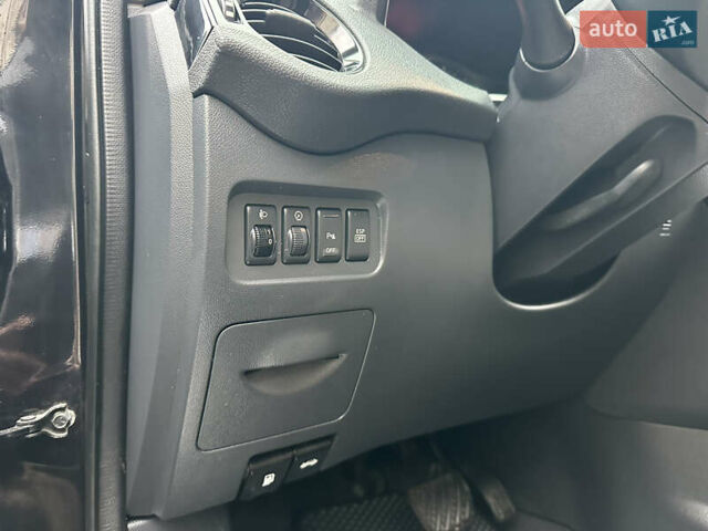 Черный Рено Колеос, объемом двигателя 2 л и пробегом 171 тыс. км за 11400 $, фото 35 на Automoto.ua