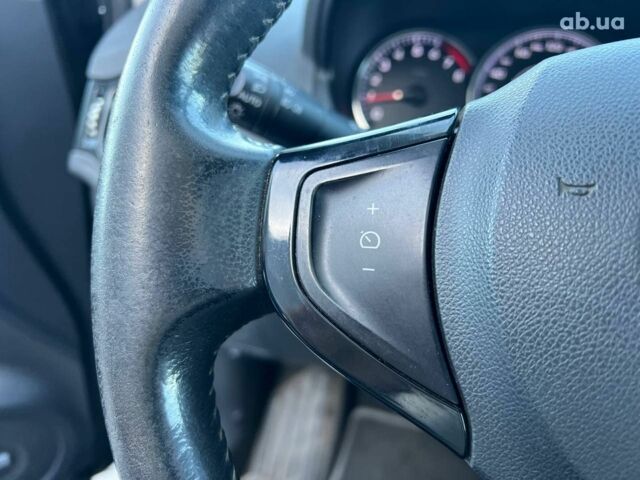 Чорний Рено Колеос, об'ємом двигуна 2.5 л та пробігом 222 тис. км за 10290 $, фото 24 на Automoto.ua