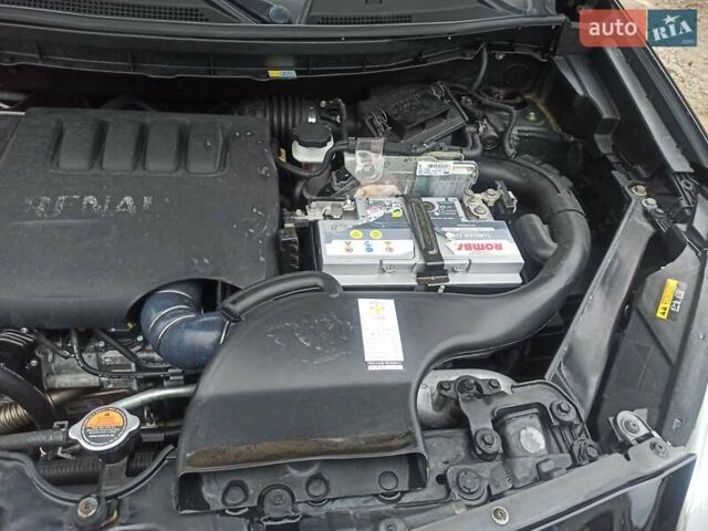 Черный Рено Колеос, объемом двигателя 2 л и пробегом 180 тыс. км за 12350 $, фото 31 на Automoto.ua