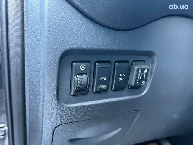 Чорний Рено Колеос, об'ємом двигуна 2.5 л та пробігом 222 тис. км за 10290 $, фото 19 на Automoto.ua