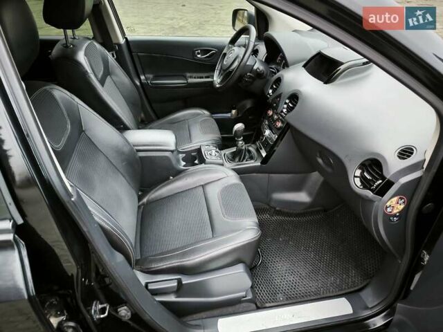 Черный Рено Колеос, объемом двигателя 2 л и пробегом 250 тыс. км за 10500 $, фото 20 на Automoto.ua