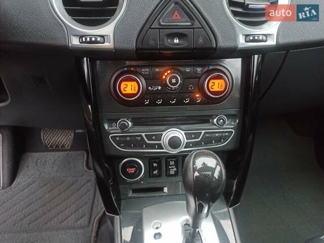 Черный Рено Колеос, объемом двигателя 2 л и пробегом 180 тыс. км за 12350 $, фото 19 на Automoto.ua