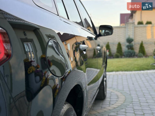 Черный Рено Колеос, объемом двигателя 2.45 л и пробегом 188 тыс. км за 12000 $, фото 39 на Automoto.ua