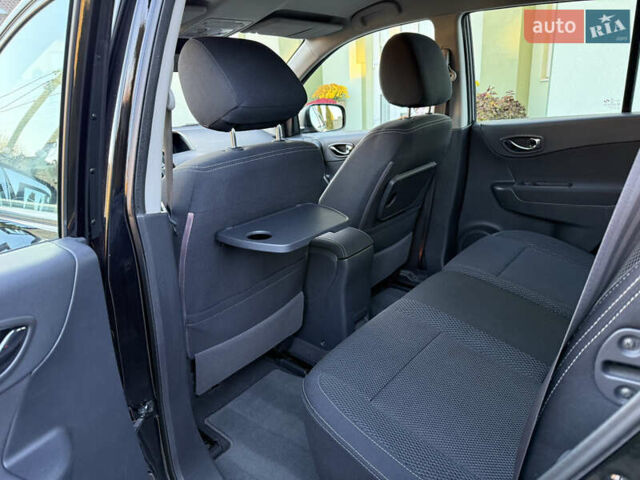 Черный Рено Колеос, объемом двигателя 2.45 л и пробегом 188 тыс. км за 12000 $, фото 88 на Automoto.ua