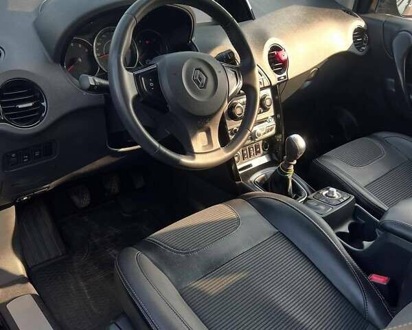 Черный Рено Колеос, объемом двигателя 2 л и пробегом 312 тыс. км за 10500 $, фото 10 на Automoto.ua