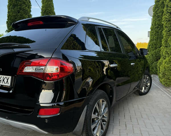 Чорний Рено Колеос, об'ємом двигуна 2 л та пробігом 240 тис. км за 11200 $, фото 5 на Automoto.ua