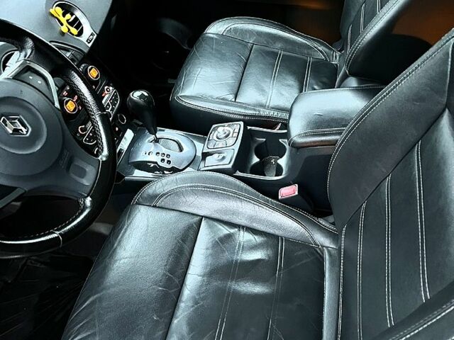 Чорний Рено Колеос, об'ємом двигуна 2 л та пробігом 287 тис. км за 11000 $, фото 9 на Automoto.ua