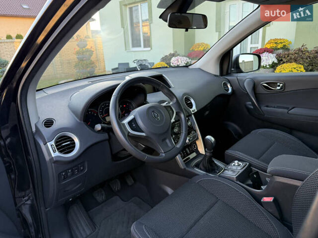 Черный Рено Колеос, объемом двигателя 2.45 л и пробегом 188 тыс. км за 12000 $, фото 54 на Automoto.ua