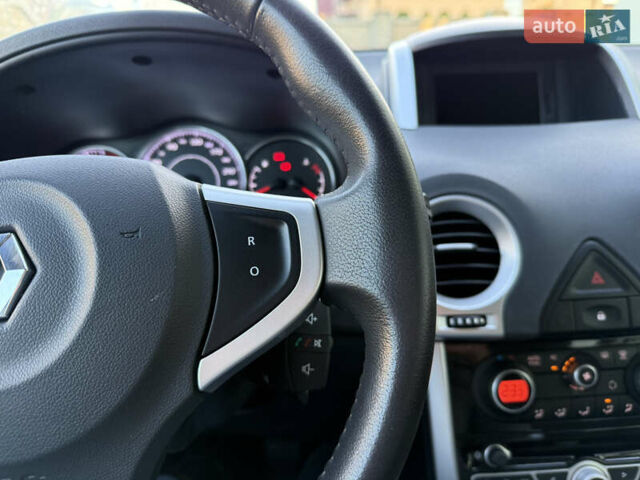 Черный Рено Колеос, объемом двигателя 2.45 л и пробегом 188 тыс. км за 12000 $, фото 58 на Automoto.ua