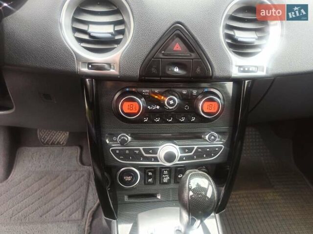 Чорний Рено Колеос, об'ємом двигуна 2 л та пробігом 178 тис. км за 12350 $, фото 26 на Automoto.ua