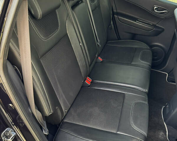 Чорний Рено Колеос, об'ємом двигуна 2 л та пробігом 228 тис. км за 12199 $, фото 39 на Automoto.ua