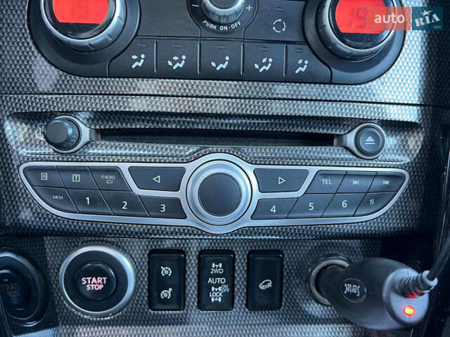 Чорний Рено Колеос, об'ємом двигуна 2.5 л та пробігом 222 тис. км за 10290 $, фото 31 на Automoto.ua