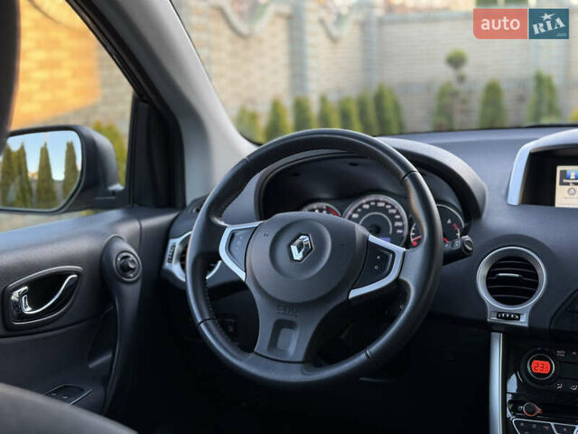 Черный Рено Колеос, объемом двигателя 2.45 л и пробегом 188 тыс. км за 12000 $, фото 55 на Automoto.ua