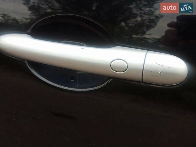 Чорний Рено Колеос, об'ємом двигуна 2 л та пробігом 178 тис. км за 12350 $, фото 9 на Automoto.ua