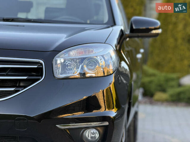 Черный Рено Колеос, объемом двигателя 2.45 л и пробегом 188 тыс. км за 12000 $, фото 33 на Automoto.ua