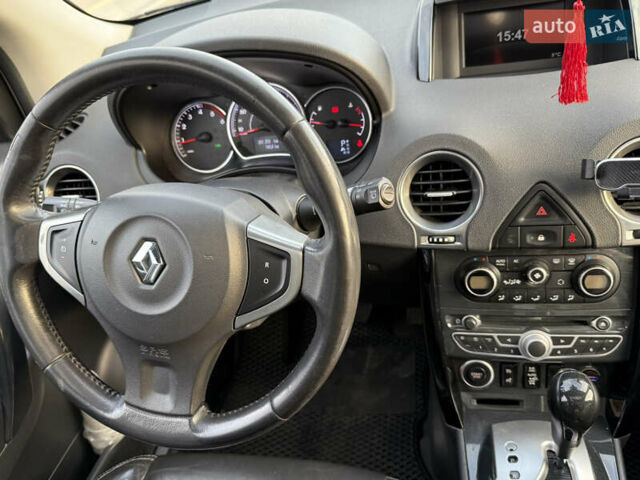 Черный Рено Колеос, объемом двигателя 2 л и пробегом 261 тыс. км за 10500 $, фото 19 на Automoto.ua