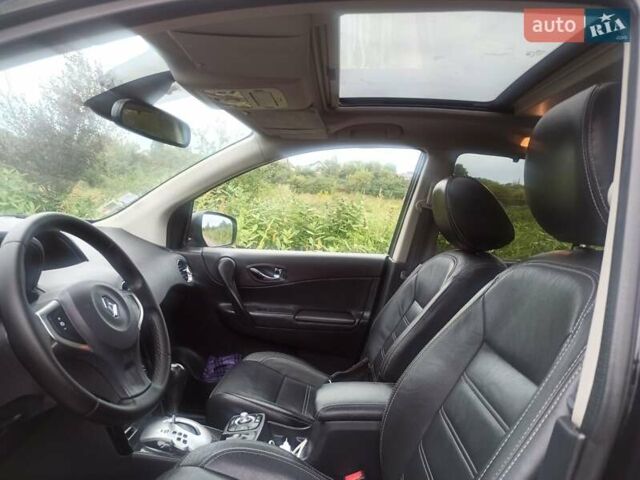 Чорний Рено Колеос, об'ємом двигуна 2 л та пробігом 178 тис. км за 12350 $, фото 28 на Automoto.ua