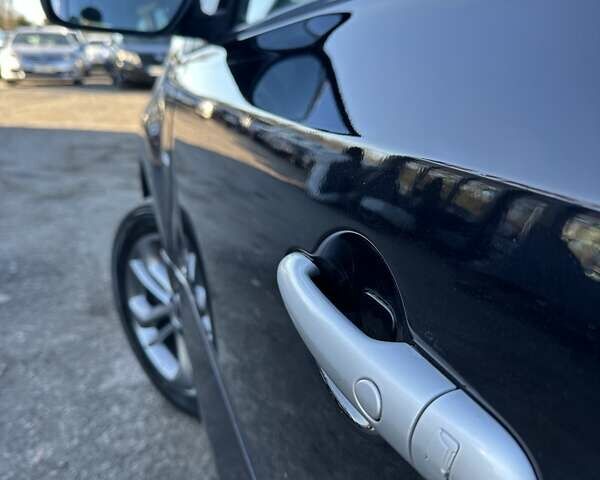 Черный Рено Колеос, объемом двигателя 2 л и пробегом 240 тыс. км за 13900 $, фото 6 на Automoto.ua