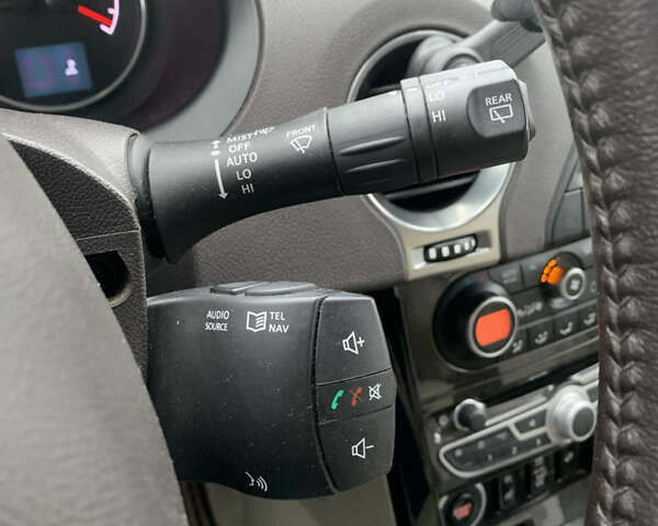 Черный Рено Колеос, объемом двигателя 2 л и пробегом 288 тыс. км за 11800 $, фото 44 на Automoto.ua